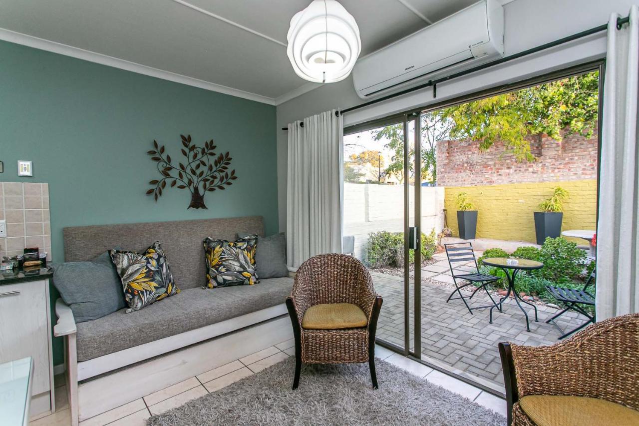 El Dorado Private Collection Apartman Oudtshoorn Kültér fotó