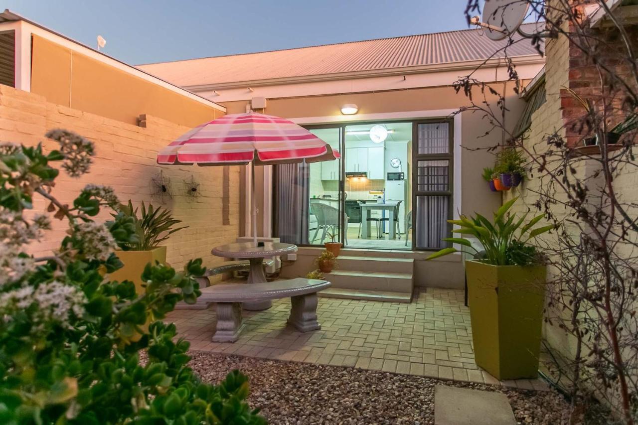 El Dorado Private Collection Apartman Oudtshoorn Kültér fotó